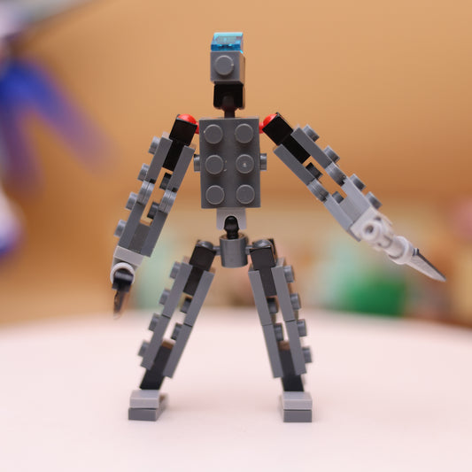 ToyGameShow Building block assassin robot skeleton set .